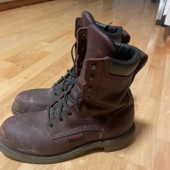 Vintage Red Wing steel toe work boots size 9.5D Rare Vintage RED WING 957 Brown Leather Work Boots Size US  main image 3